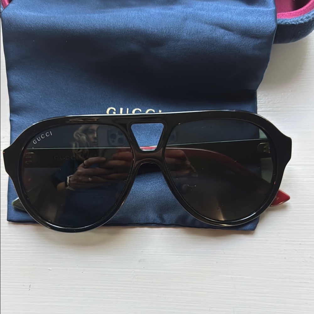 Gucci Black Aviator Sunglasses with Double Bridge - Picture 2 of 5